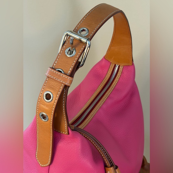 Dooney & Bourke Paige Sac Pink Pebble Grain Leather - Picture 5 of 17